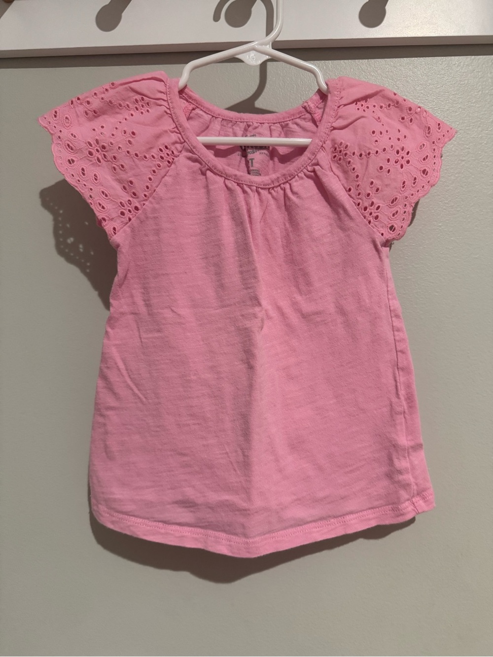 2T OshKosh B'gosh Pink Eyelet Flutter Sleeve Tee